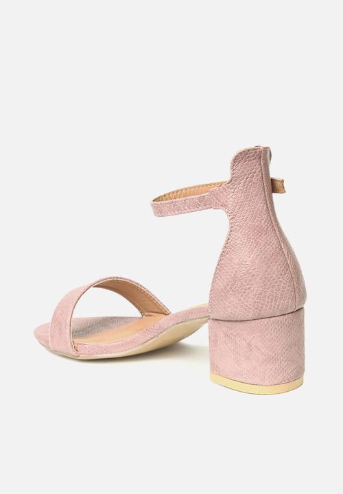 Seduction - Ankle strap low heel - pink