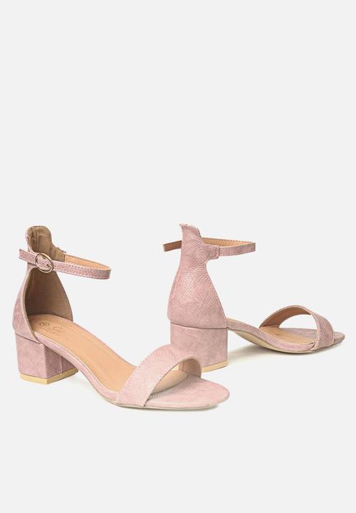 Seduction - Ankle strap low heel - pink