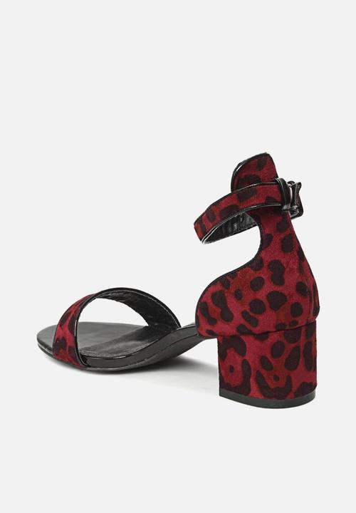 Seduction - Ankle strap low heel - burgundy