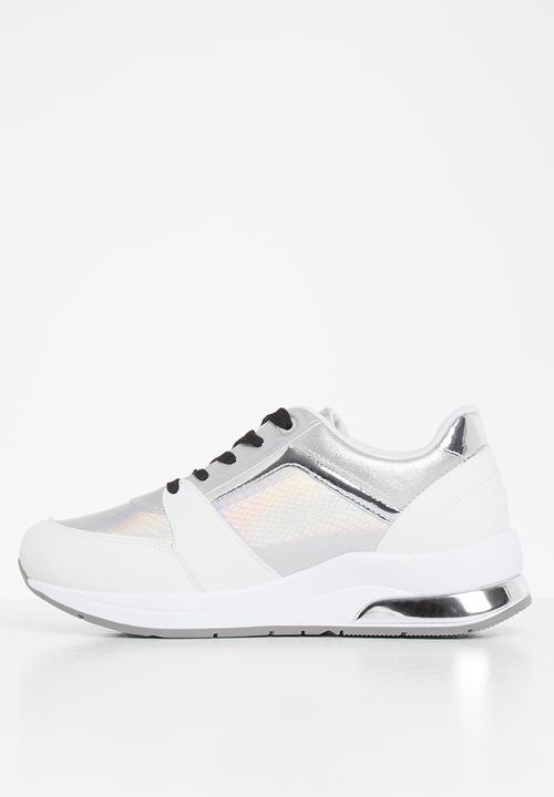 Tom Tom - Metallic panel sneaker - white & silver 