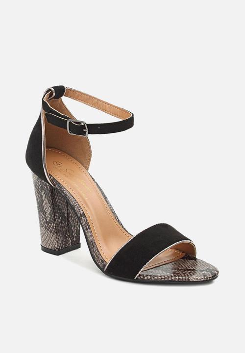 Seduction - Ankle strap snake heel - black