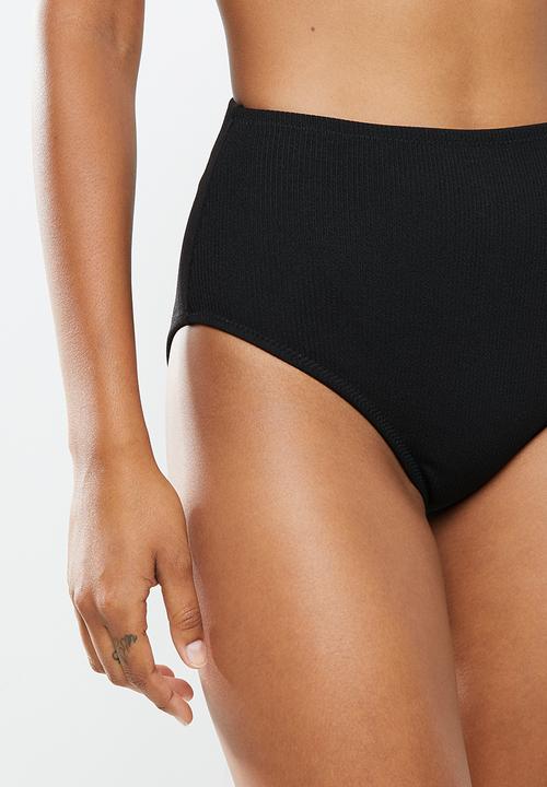 STYLE REPUBLIC - Boob tube top & high waisted bottom bikini set - black