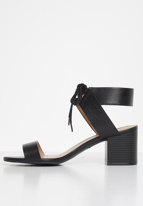 Call It Spring - Acelassa heel - black 