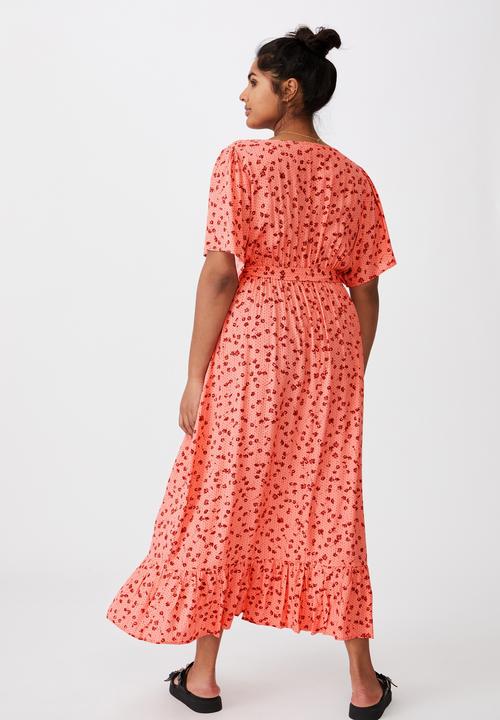 Cotton On - Curve woven laura frill hem maxi dress - laura ditsy musk pink