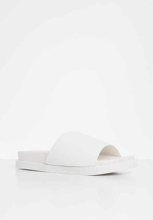 Jada - Faux leather slide - white