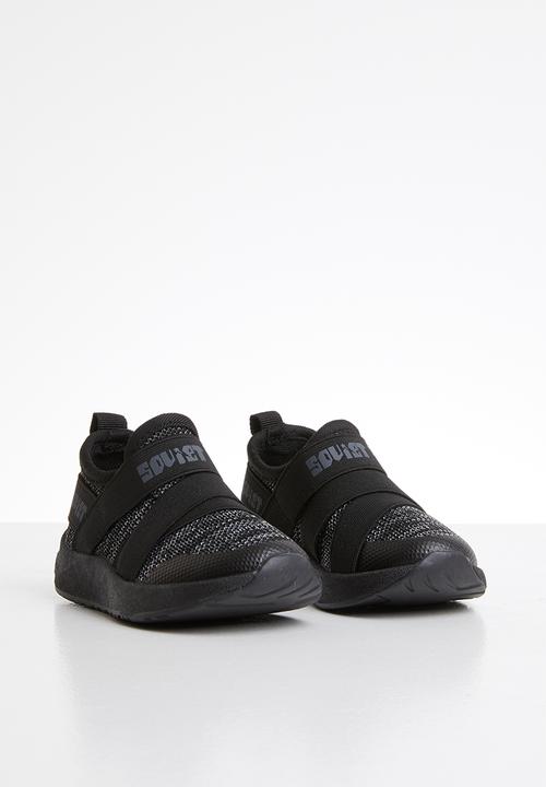 SOVIET - Oliver low cut slip on - black mono