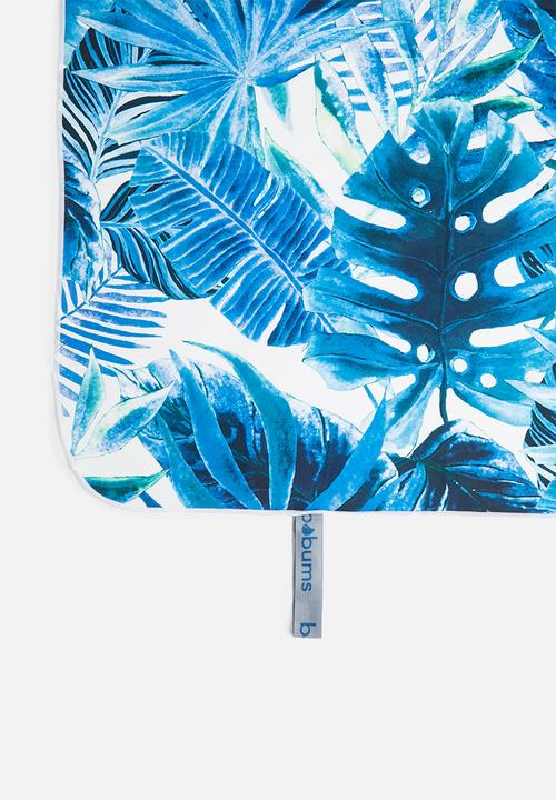 Bobums - Printed yoga towel - blue leaves