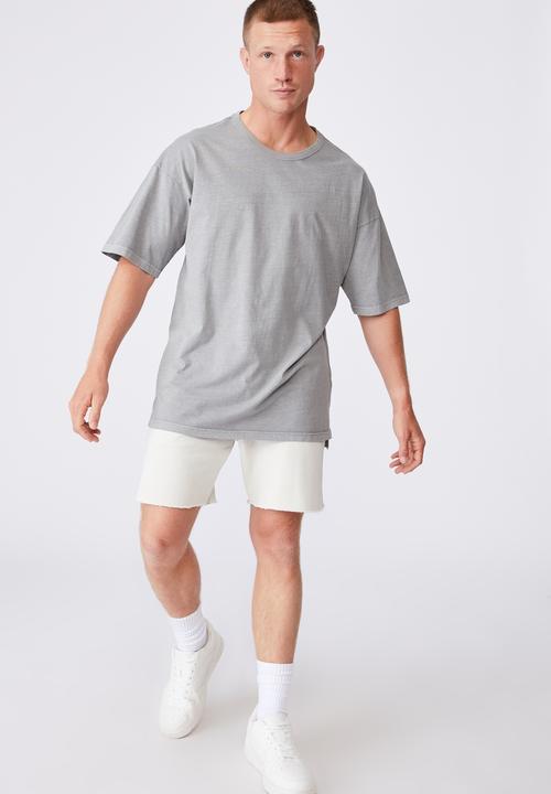 Cotton On - Droptail tee - grey
