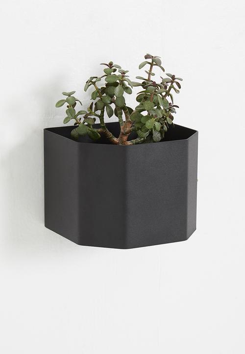 Emerging Creatives - Wall mounted herb box - black