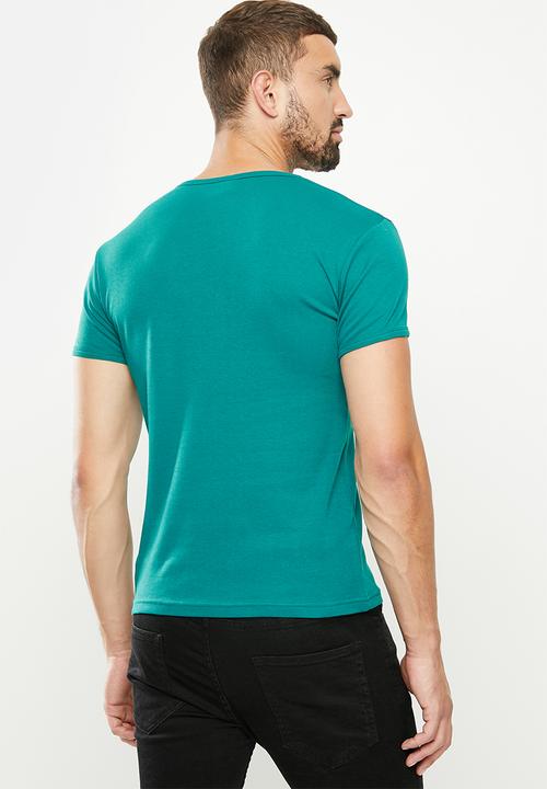 SOVIET - Bolt s20 short sleeve muscle fit T-shirt - light teal