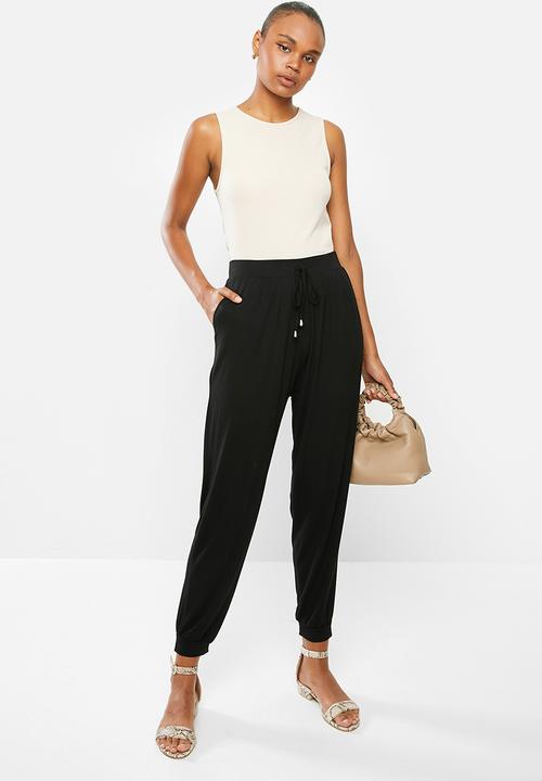 edit - Knit toggle jogger - black
