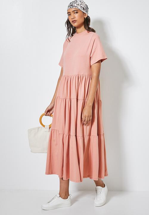 Superbalist - Tiered knit midi - pink