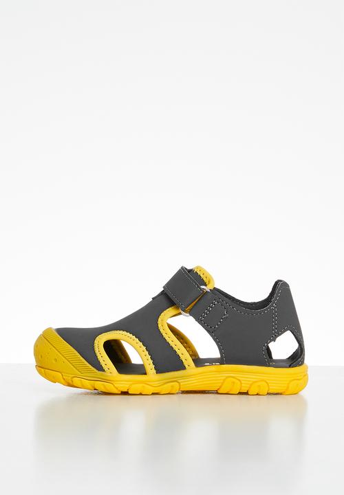 SOVIET - K tate - charcoal/yellow