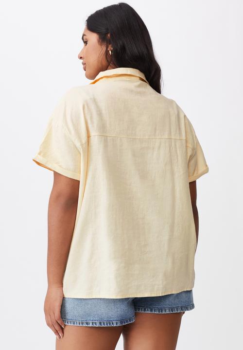 Cotton On - Curve pool side shirt - warm linen
