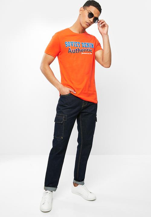 SOVIET - Combs slim fit s/slv crew neck tee - tangerine