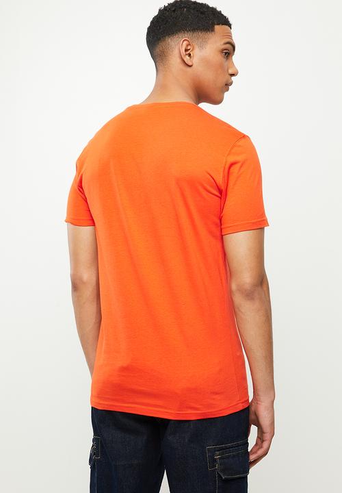 SOVIET - Combs slim fit s/slv crew neck tee - tangerine