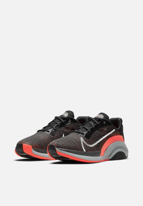 Nike - SuperRep surge  - black/white-bright crimson-pure platinum
