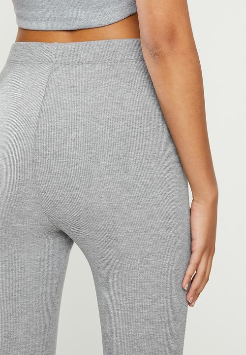 Blake - Ribbed flare pant - grey 