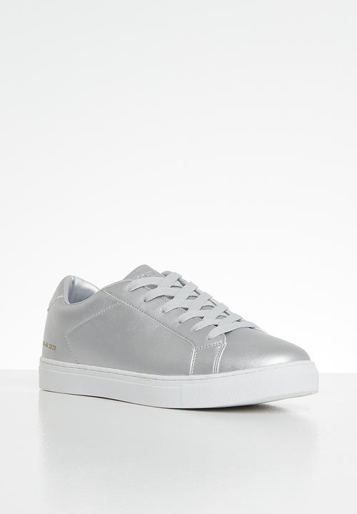 Urban - Minimalist sneaker - silver