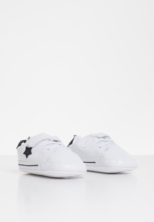 Pop Candy - Baby boys sof sole sneaker - white & black