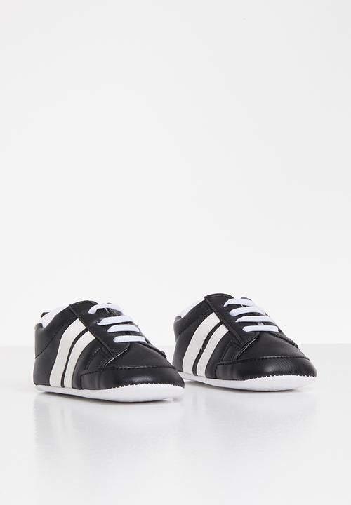 Pop Candy - Boys soft sneaker - black/white
