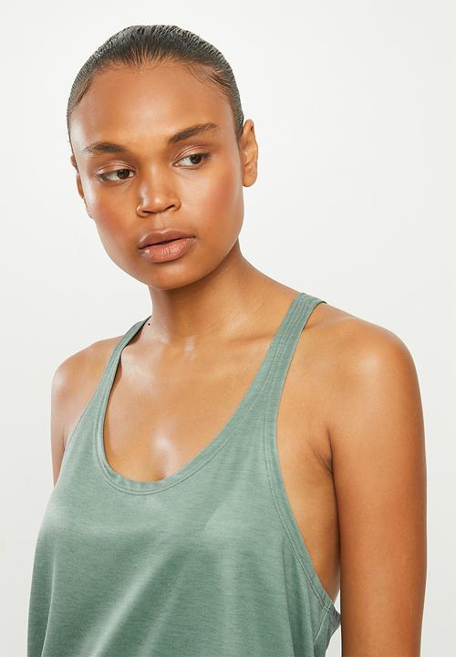 MOVEPRETTY - The bella tank - sage