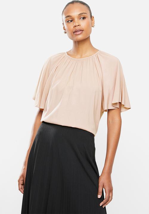 edit - Raglan flutter sleeve blouse - toasted almond