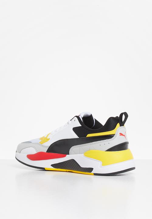 PUMA - X-ray 2 square - puma white - high risk red