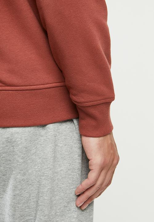 Under Armour - Ua rival fleece camo wm crew sweat - red