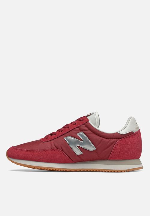New Balance  - 720 classic racer - red