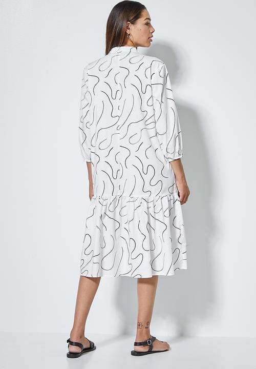 Superbalist - Mandarin coller button thru dress with tier - white scribble print