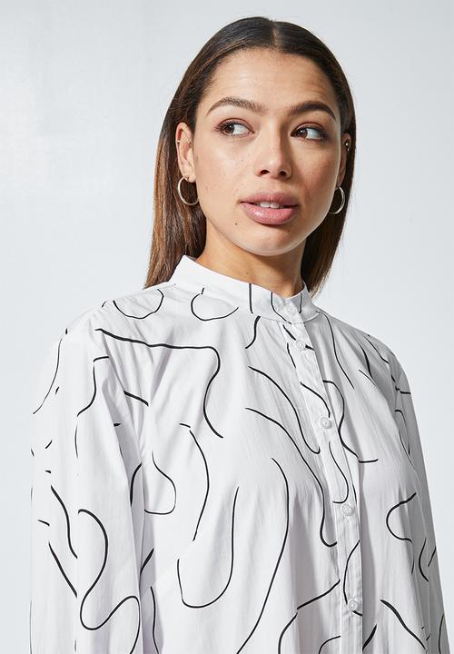 Superbalist - Mandarin coller button thru dress with tier - white scribble print