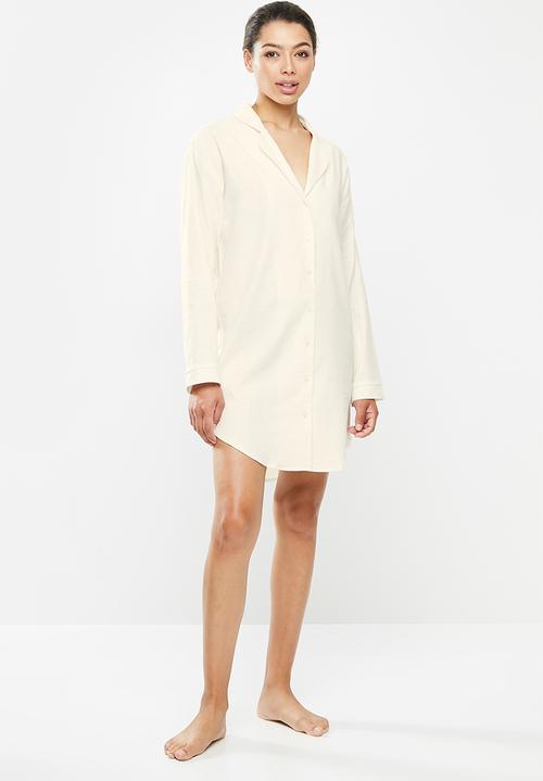 Superbalist - Linen sleep shirt - Cream