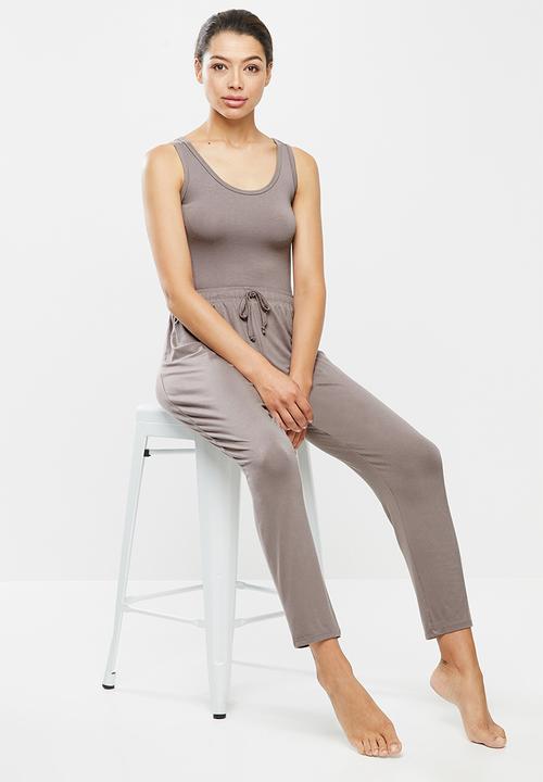 Superbalist - Sleep vest & drop crotch pants set - mocca