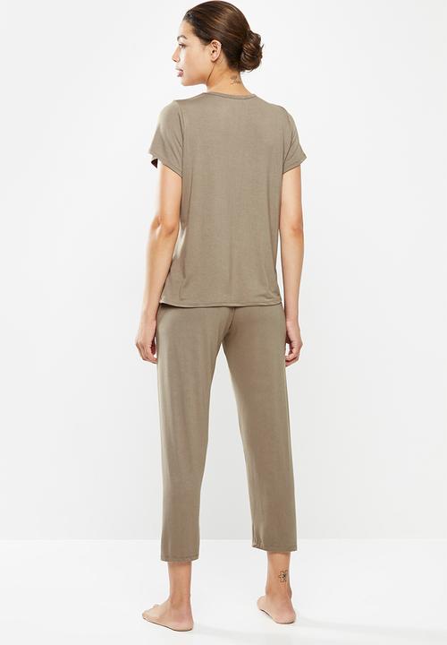 Superbalist - Sleep tee & pants set - brown