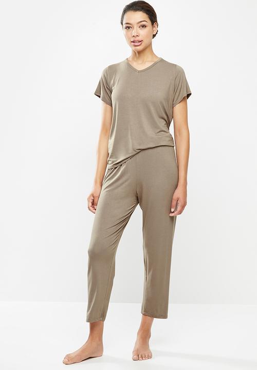 Superbalist - Sleep tee & pants set - brown