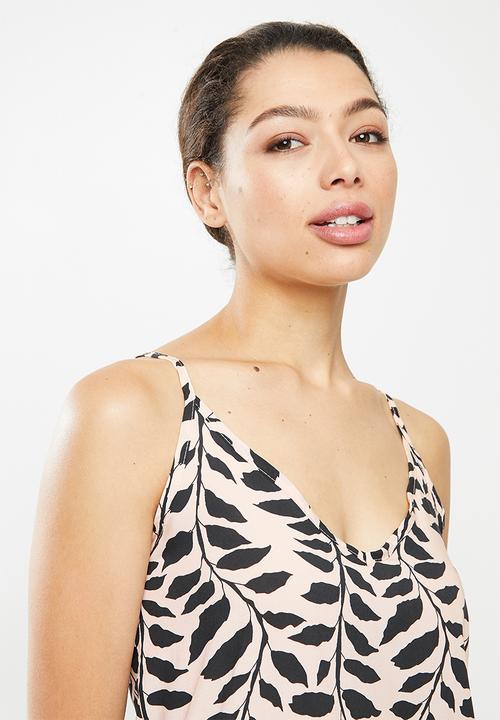 Superbalist - Sleep cami & shorts - black & neutral
