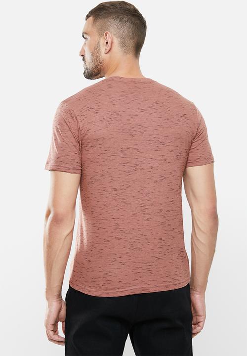 Lonsdale - Inkjet v-neck tee - burgundy