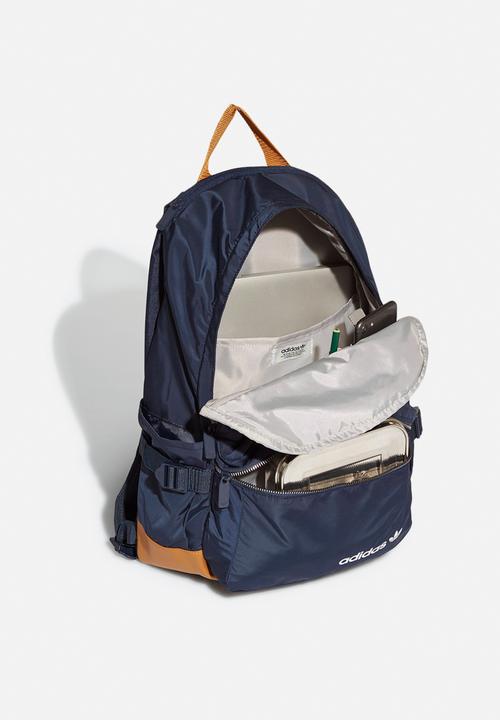 adidas Originals - Premium essentials modern backpack - navy/mesa