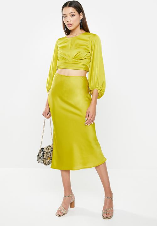 VELVET - Wrap front blouse with balloon sleeve - lime
