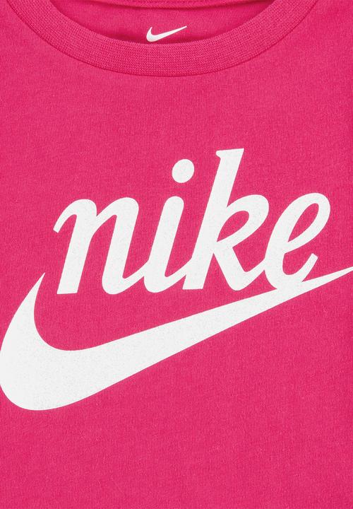 Nike - Nkg script futura s/s tee - dark hyper pink