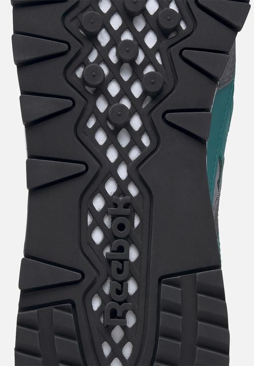 Reebok - ASSASSIN'S CREED VALHALLA x CL LEGACY
