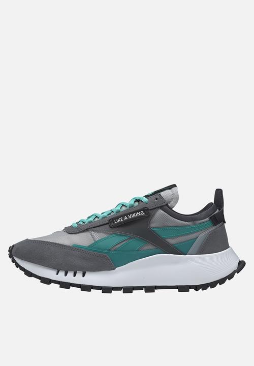 Reebok - ASSASSIN'S CREED VALHALLA x CL LEGACY