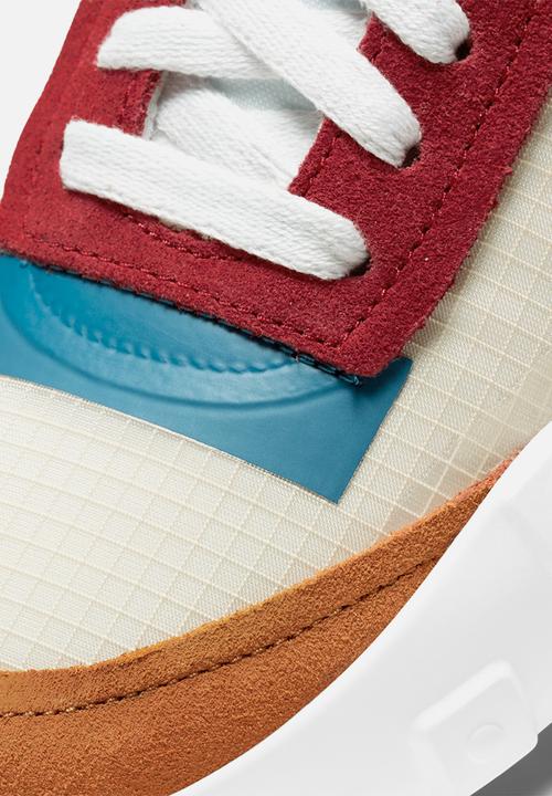 Nike - Nike waffle racer 2x - monarch/siren red-pearl white