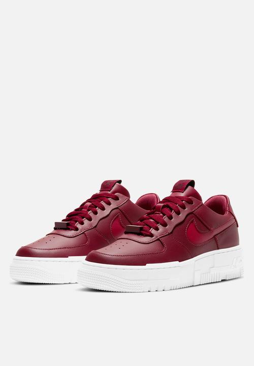 Nike - Air Force 1 pixel - team red/white