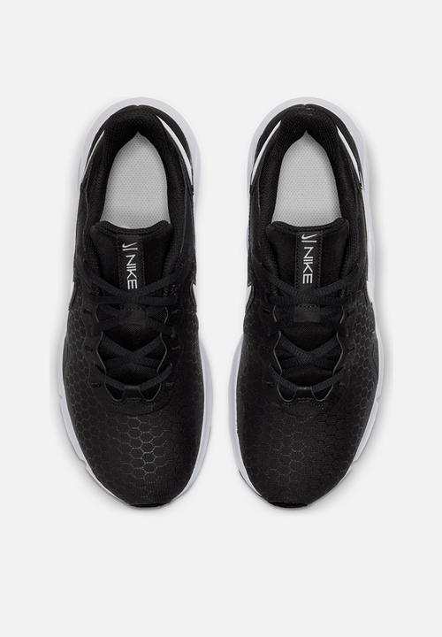 Nike - Legend essential 2 - black/white-pure platinum