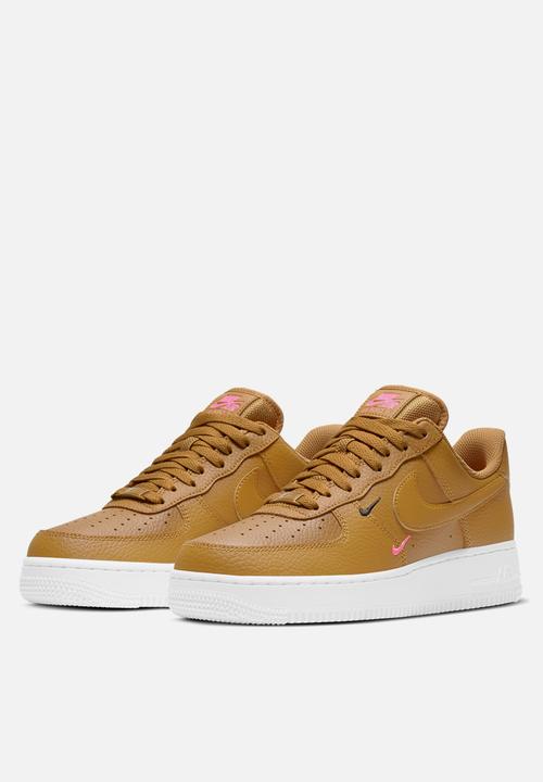 Nike - Nike air force 1 '07 essential - wheat/wheat-sunset pulse-black