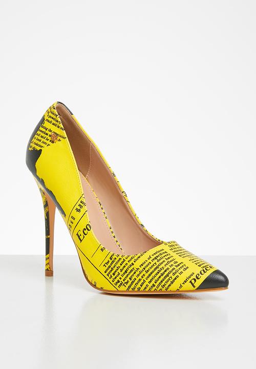 Miss Black - Press court - yellow