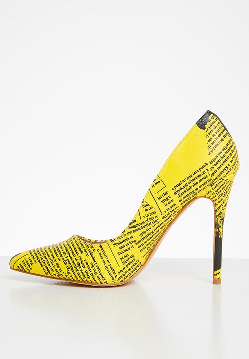 Miss Black - Press court - yellow