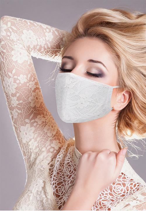 Sophie Moda - 2 pack lace face mask - black & white